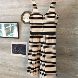‼️SOLD‼️Parisian chic J Crew button up dress